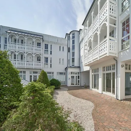 Stilvolle Mit Balkon In Apartment Sellin (Rugen)